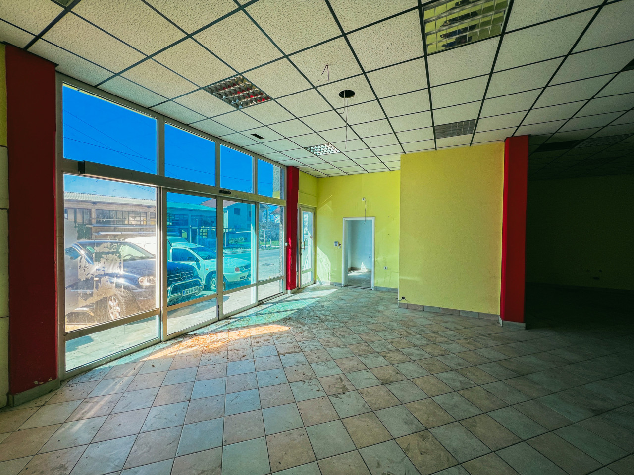EOS / Poslovni Objekat / Oklaji  / 606 m2 13