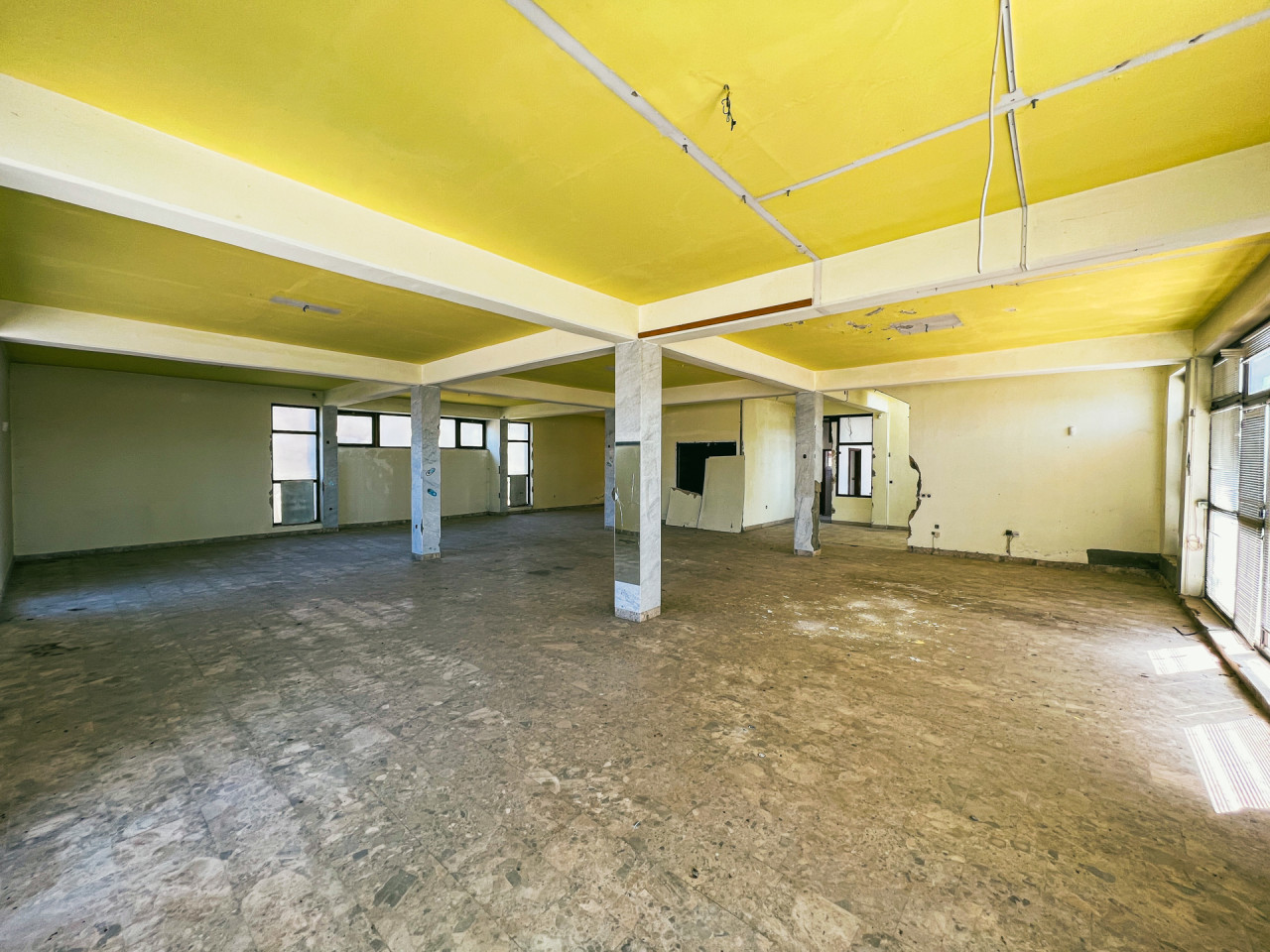 EOS / Poslovni Objekat / Oklaji  / 606 m2 16