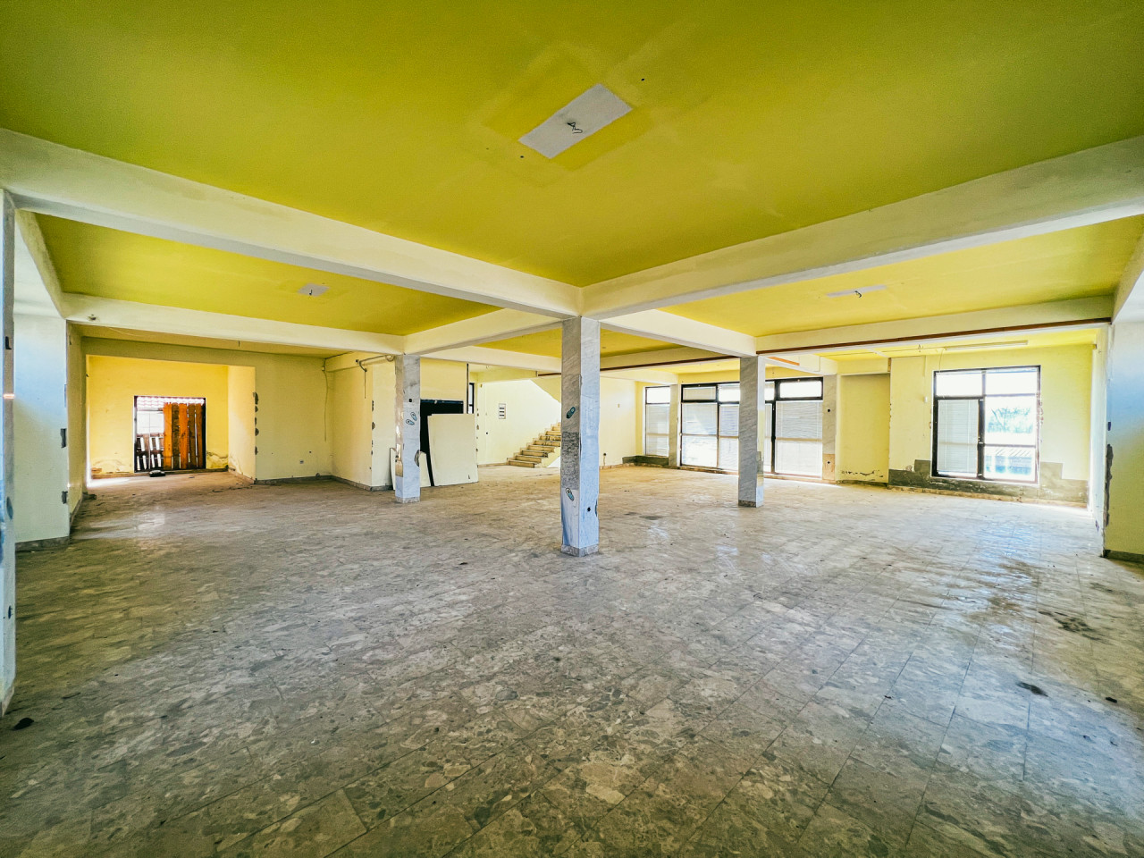 EOS / Poslovni Objekat / Oklaji  / 606 m2 17