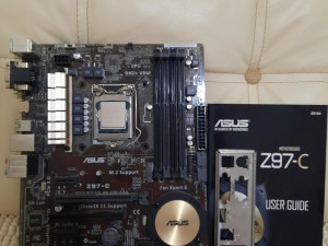 Maticna ploca ASUS Z97-C + i5 4690