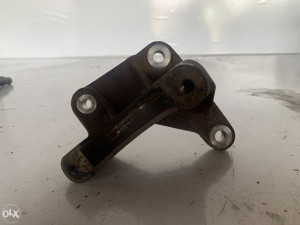 Nosac poluosovine Volvo XC70 (fotografija 4)