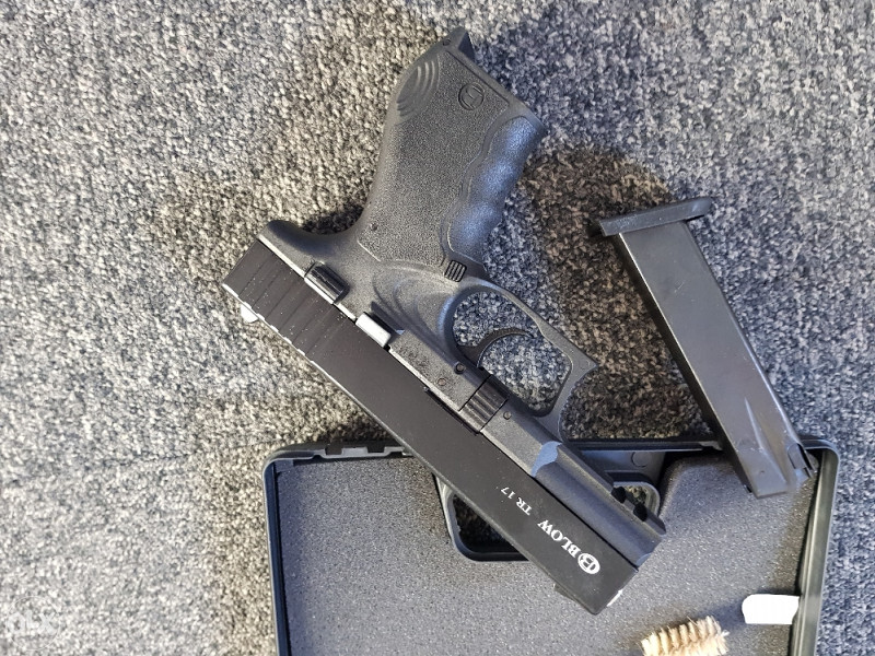 Plinski pištolj Gasni pištolj Startni Blow Glok Glock