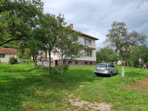 Kuca 1418 m2 -DUPLEX - Vrelo Bosne - Ilidza Sarajevo photo 2