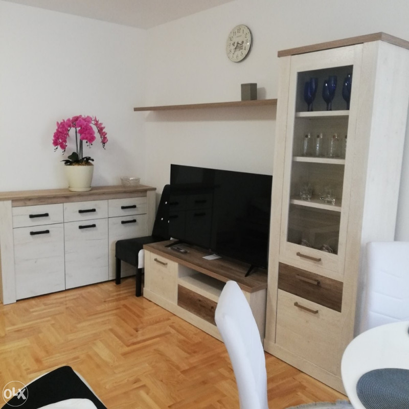 Stan na dan Bijeljina 063 655-311