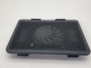Podmetač i hladnjak za laptop