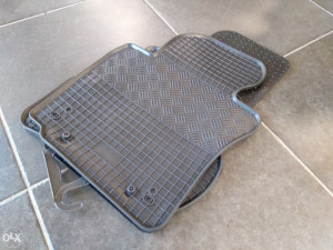 Patosnice Podmetači gumeni GOLF 5 6 OCTAVIA A5 LEON