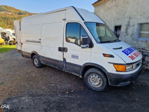 Iveco 35S12 dijelovi djelovi Iveko 35S12 2001god