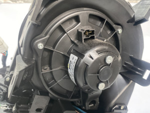Ventilator kabine Toyota Corolla Verso (fotografija 4)