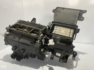 Kućište ventilacije b Toyota Corolla Verso (fotografija 4)