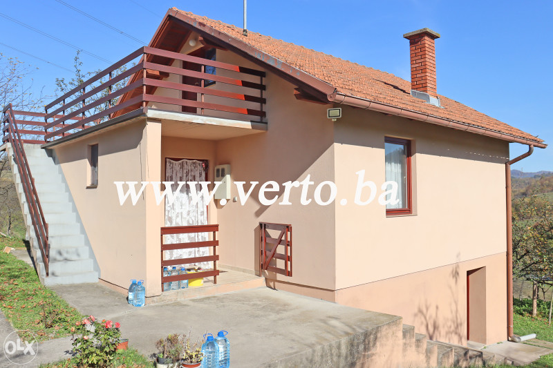 KUCA, POZARNICA, TUZLA  11.049 m2