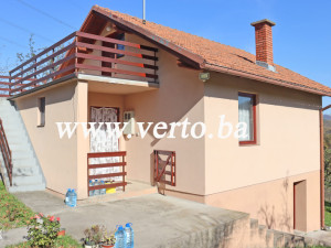 KUCA, POZARNICA, TUZLA  11.049 m2