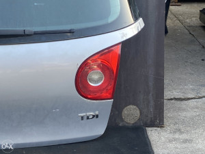 Stopa desna Volkswagen Golf 5 2007 (fotografija 3)