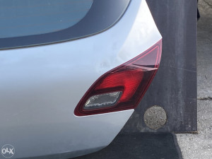 Desna stopa Opel Astra J 2012 (fotografija 2)