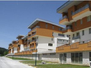 GRUNT - Apartman Bjelašnica 90 m2 sa garažnim mjestom