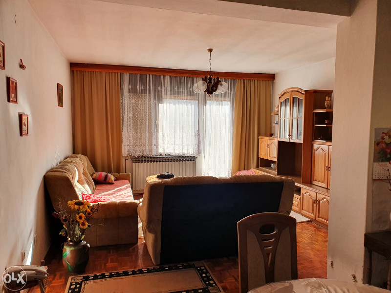 kuća Gračanica centar sa dodatnim placem 9
