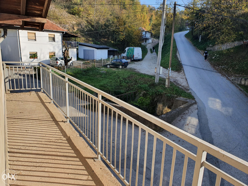 kuća Gračanica centar sa dodatnim placem 14