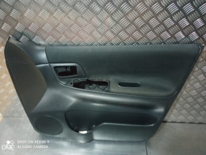 tapacirunzi tapacirung vrata toyota corolla verso