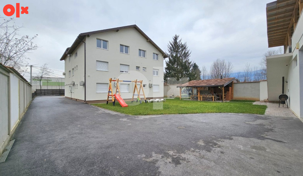 Iznajmljujem stambeno-poslovni objekat 12