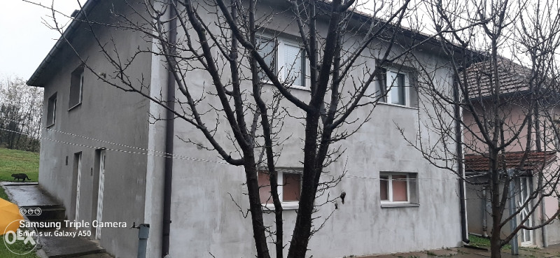 KUĆA SA PLACEM TUZLA-KISELJAK 3