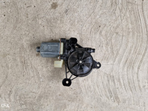 Prednji lijevi motoric podizaca stakla 8W0959801 Audi A