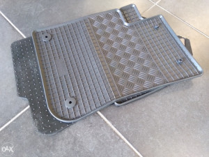 AUTO PATOSNICE PODMETAČI GUMENI PEUGEOT 208 2008 2012-