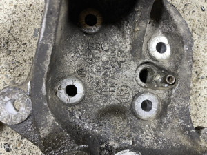 Glavcina prednja zakretac bmw e90 e91 e92 e93 bmw3