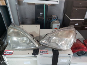 FAROVI MERCEDES A KLASA