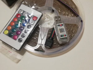 Led traka RGB 5m smart aplikacija +daljinski
