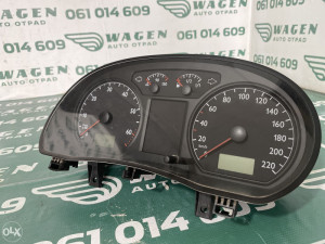 Taho celer sat b Volkswagen Polo (fotografija 4)