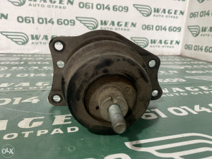 Nosac motora b Volkswagen Polo (fotografija 3)