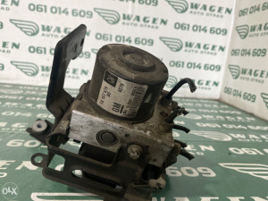 ABS pumpa 74kw Opel Astra H (fotografija 3)