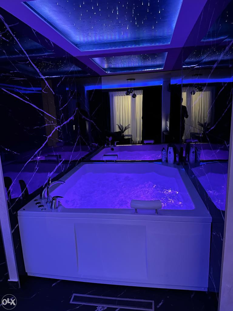 STAN NA DAN JAKUZZI -PRIVATNI PARKING -SARAJEVO 5
