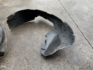 Blatobran pvc unutrasnji desni Volkswagen Passat 5 (fotografija 3)