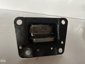 Nosac mjenjaca Peugeot 207 (fotografija 4)