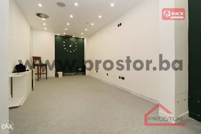PROSTOR izdaje: Poslovni prostor, 55m2, Stari Grad 2