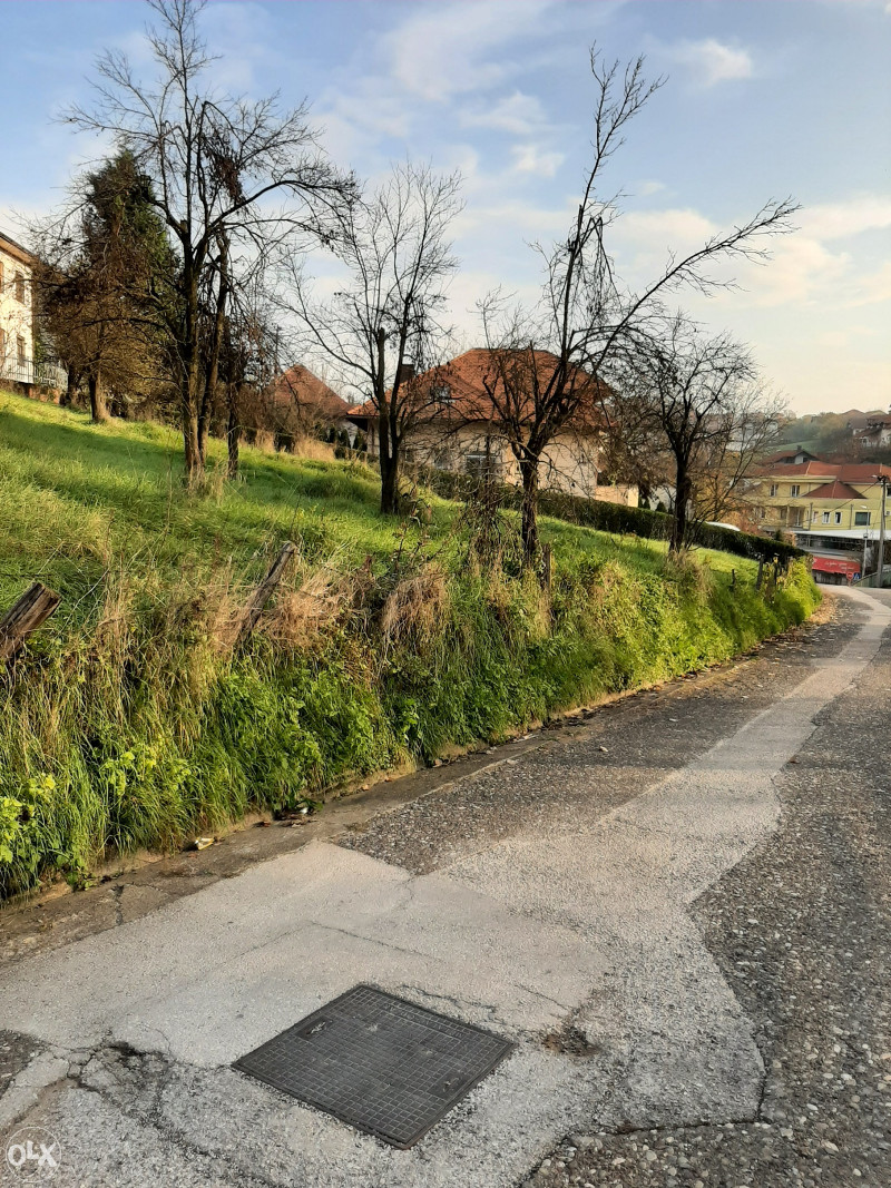 Plac Gradačac Gradina 2