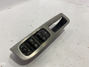 Prekidaci prozora Volvo V50 (fotografija 3)
