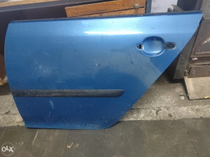 VRATA GOLF 5 LIMUZINA ZADNJA LIJEVA I DESNA OPLATA