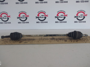 Poluosovina desna Opel Corsa B 1.2