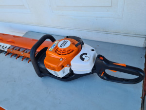 Trimer makaze Stihl 82 R 2023 god.  top stanje