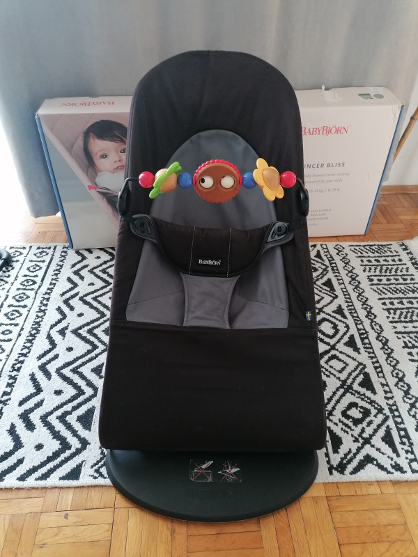 Babybjorn / Baby Bjorn / ljulja lezaljka