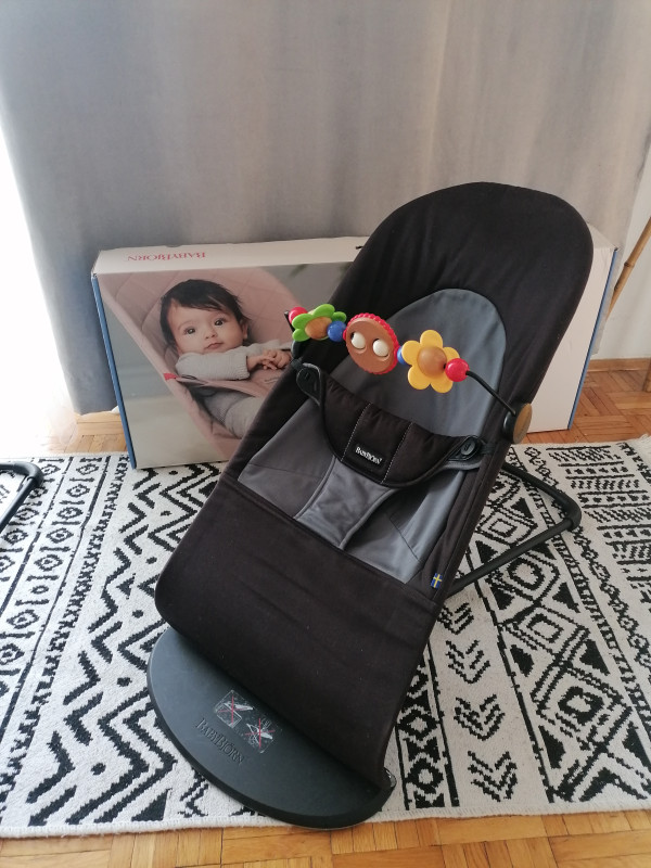 Babybjorn / Baby Bjorn / ljulja lezaljka
