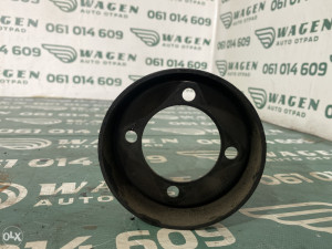 Remenica vodene pumpe 66kw Ford Connect (fotografija 3)