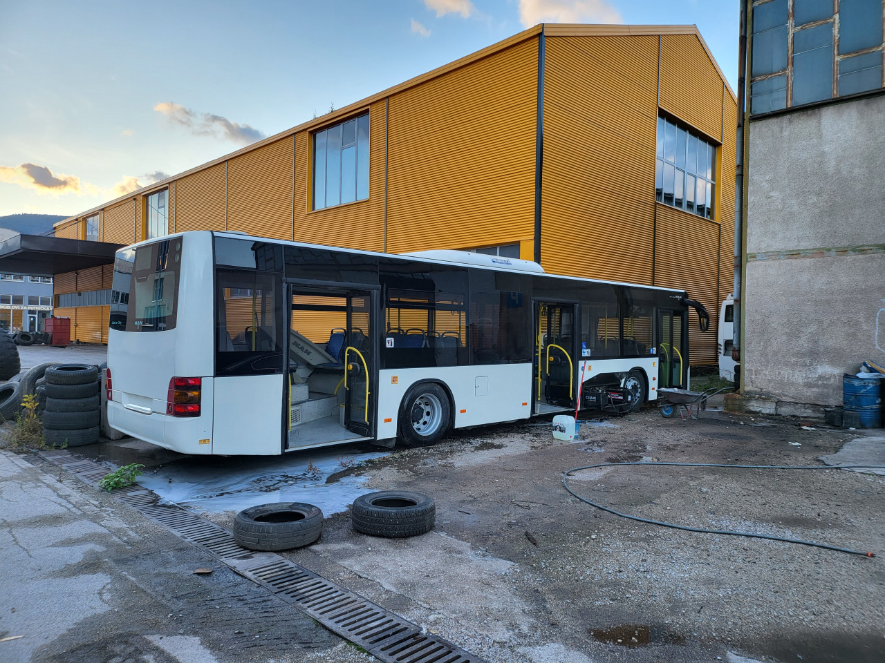 Gradski autobus MAN Lions City T A37