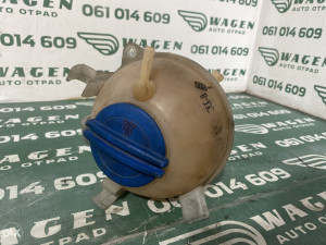 Boca vode 77kw Volkswagen Golf 5 (fotografija 3)