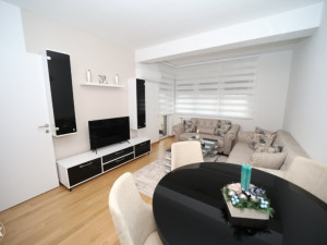 Banja Luka Stan na dan Venecija delux sa garaznim mjestom