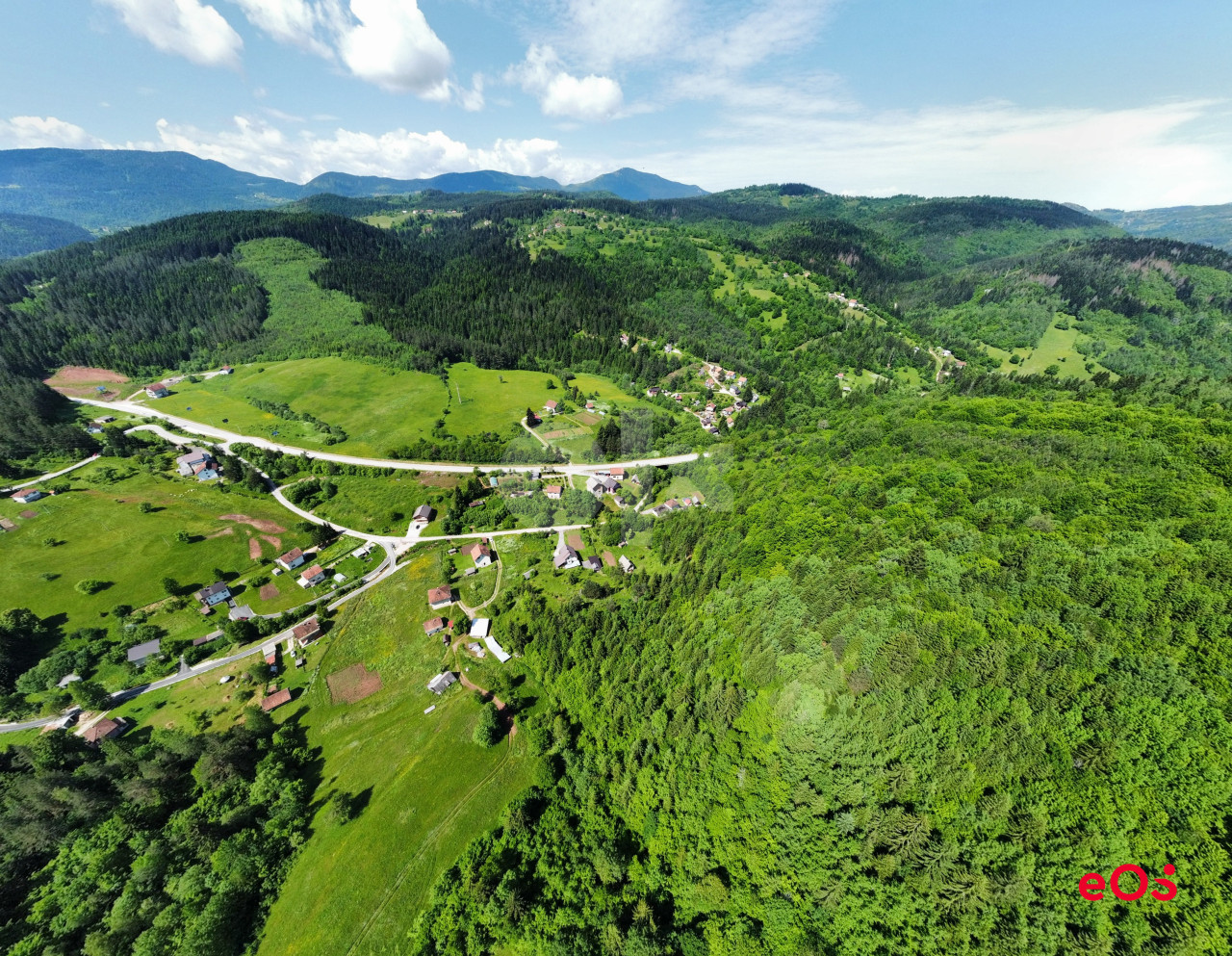 EOS / Zemljište Sa Šumom / Pale / 34.890 m2 5