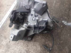 VOLVO V40 2014 MANUELNI MJENJAČ