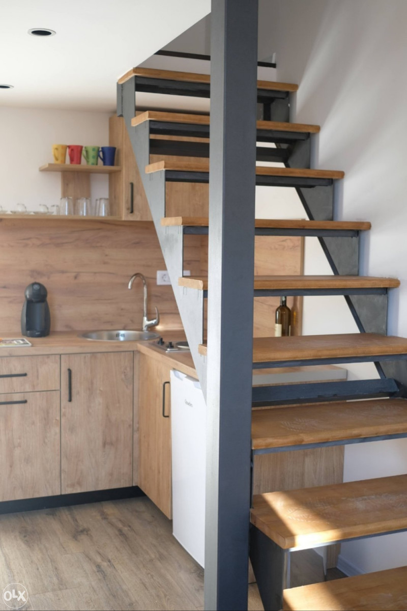 STAN NA DAN MOSTAR (APARTMAN)  MUZICKI CENTAR PAVAROTI
