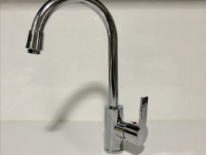 Česma česme baterija baterije slavine sudoper